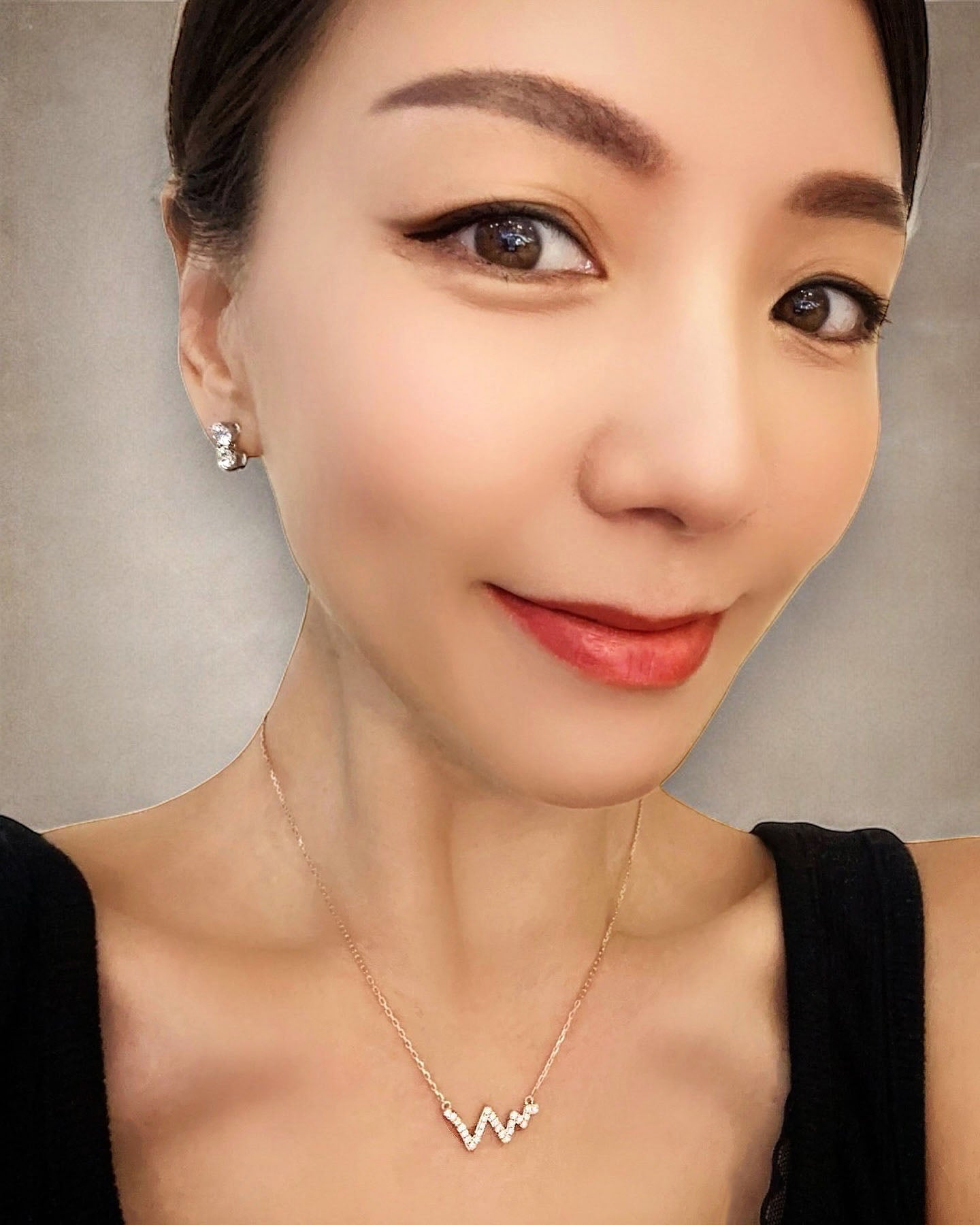 GAL zigzag illusion lab diamonds necklace *pre-order*