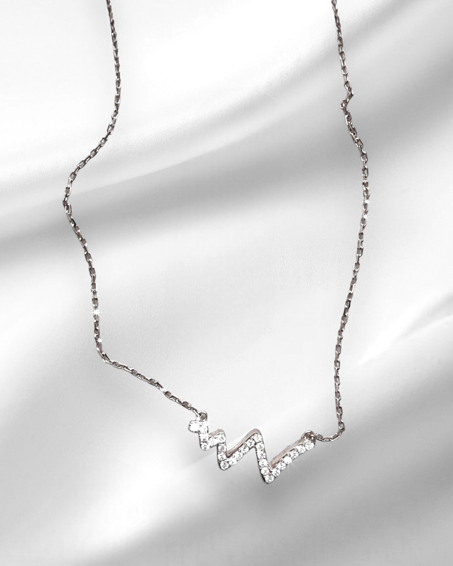 GAL zigzag illusion lab diamonds necklace *pre-order*