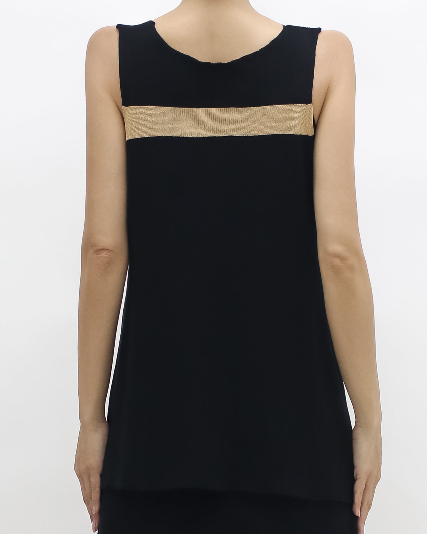 black & beige panel vest & longline fine knitted skirt set
