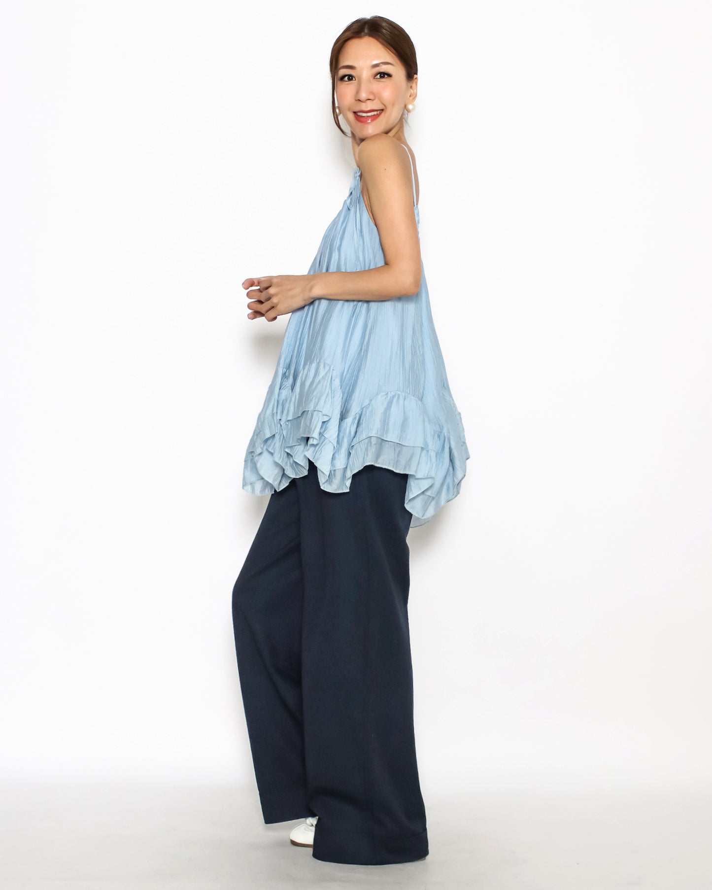 blue ruffles hem texture slinky vest