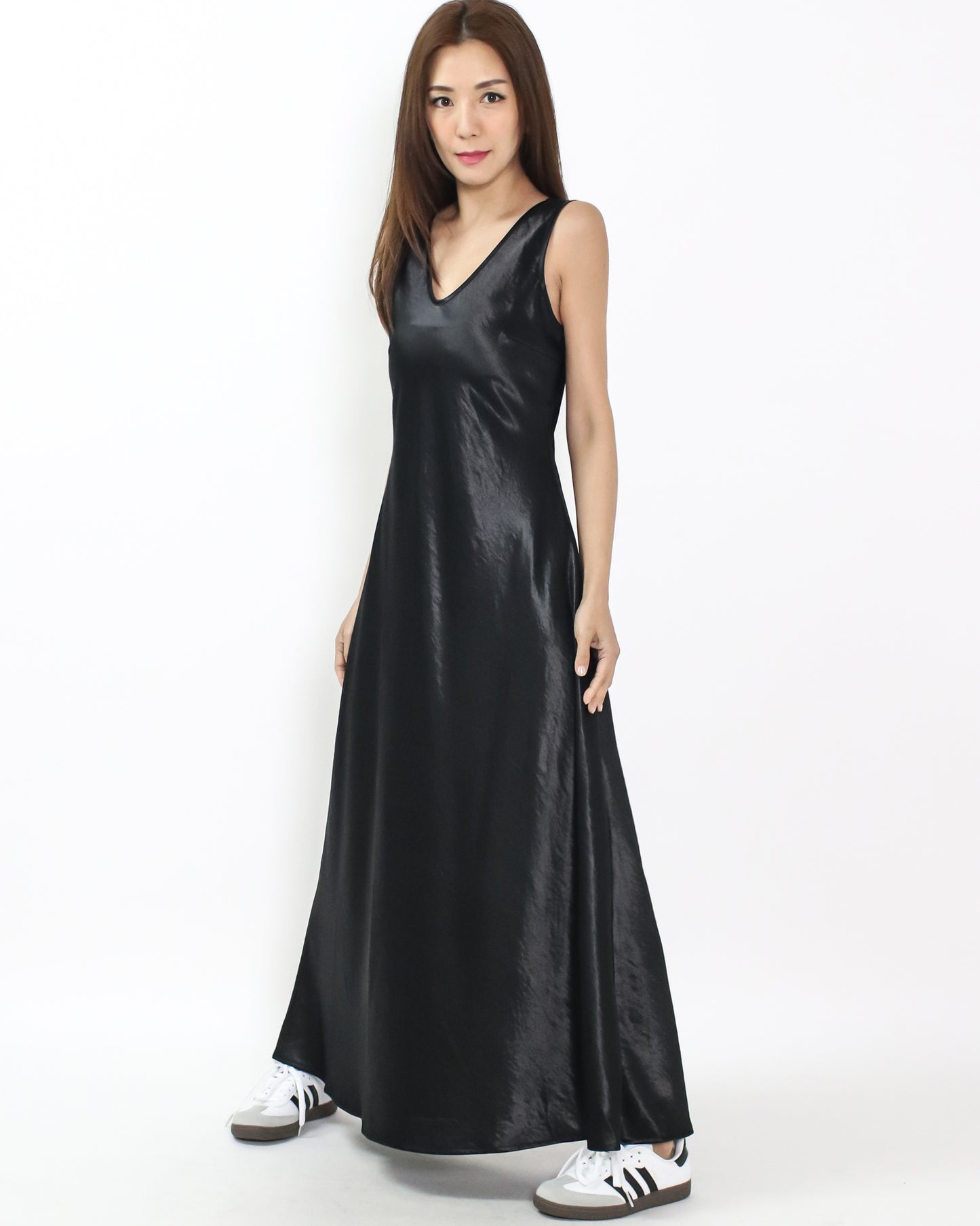 black texture slinky longline vest dress *pre-order*