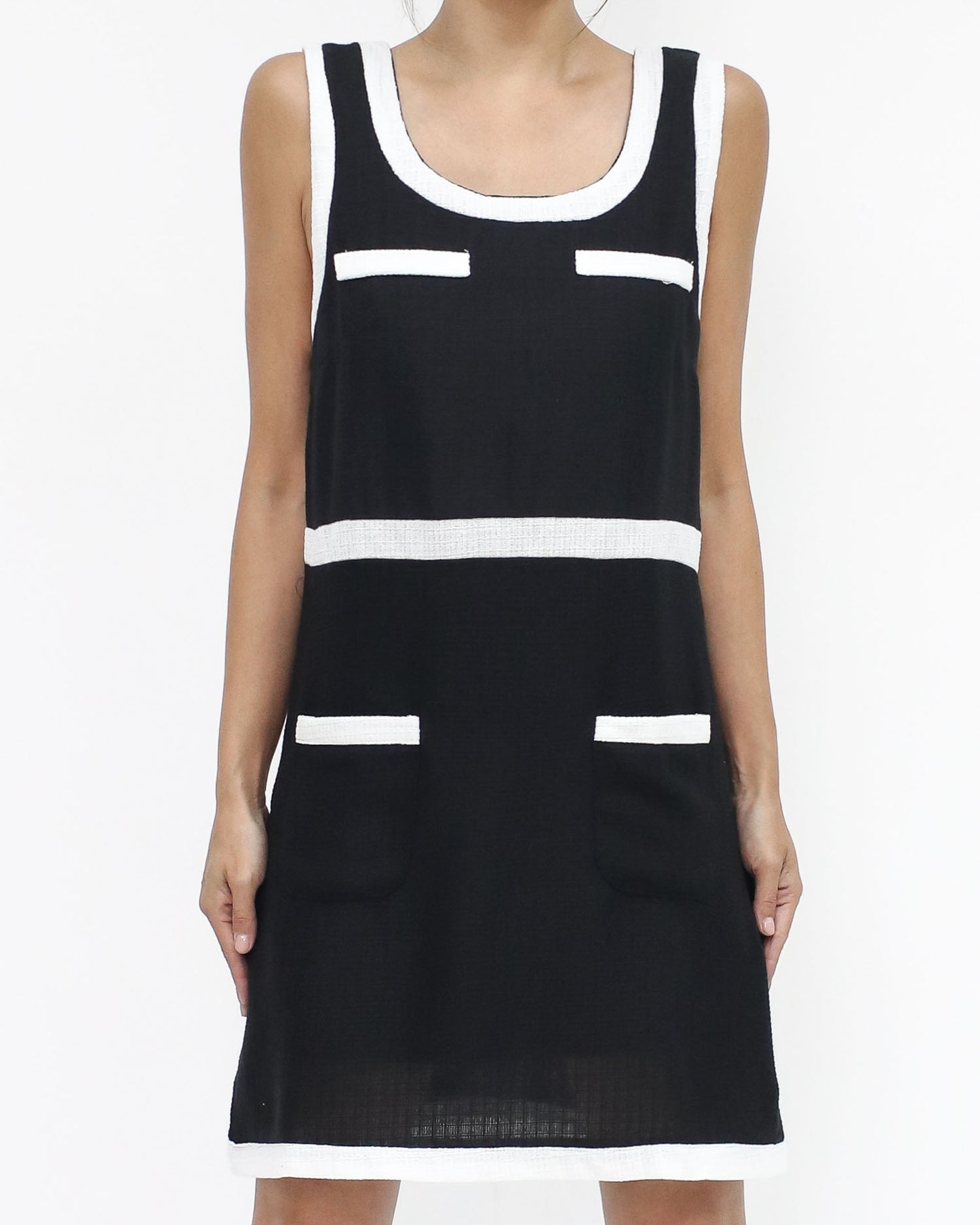 black & ivory trim pockets texture dress *pre-order*