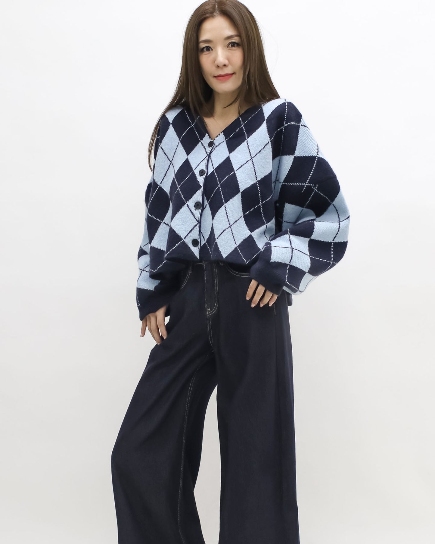 navy & blue checkers knitted cardigan