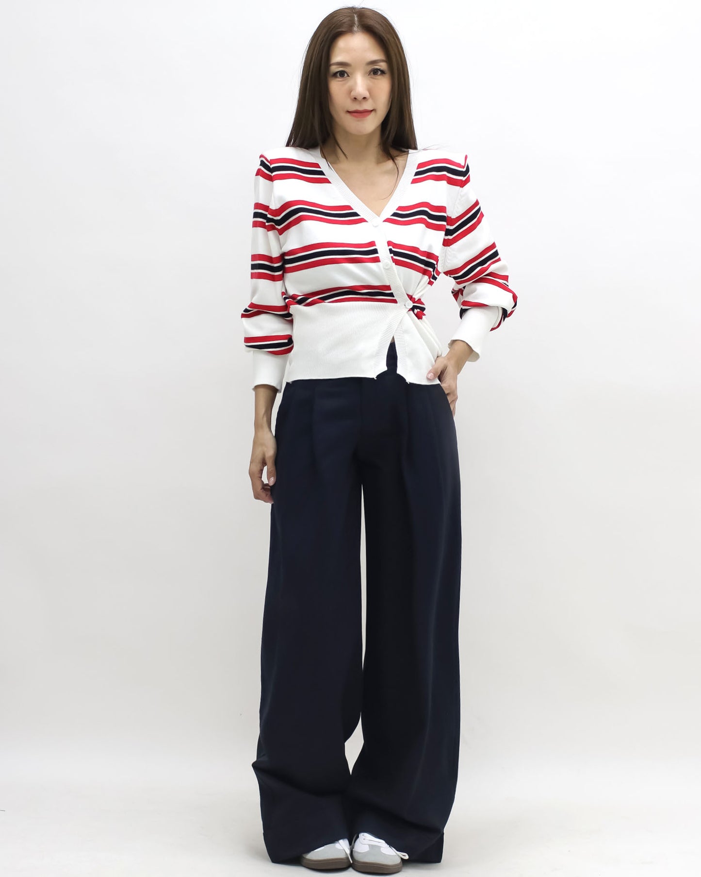 ivory w/ red & black stripes shoulder pads knitted cardigan