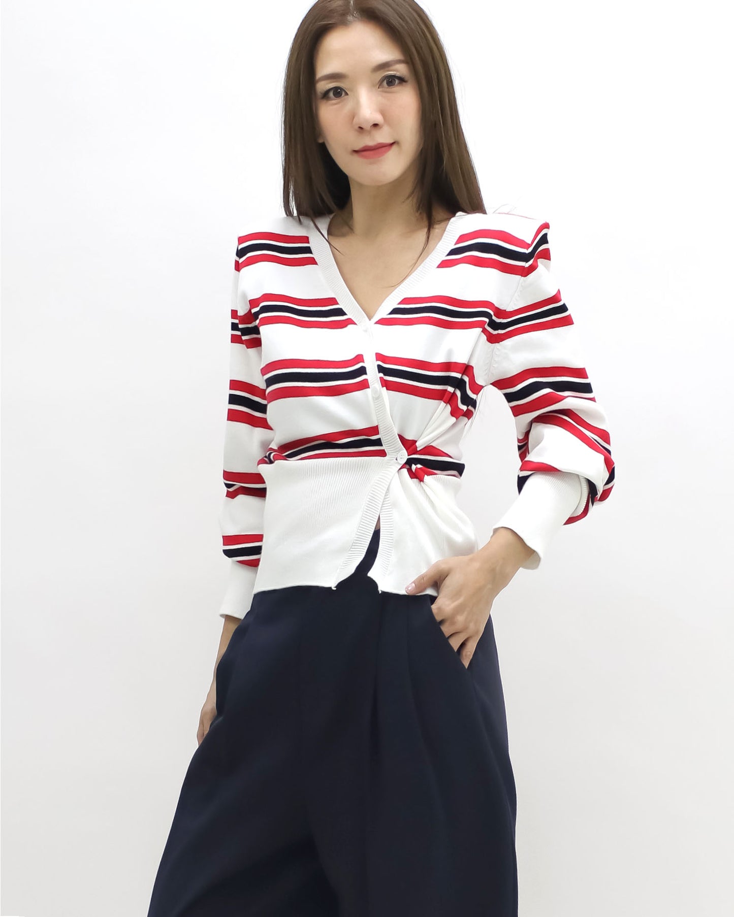 ivory w/ red & black stripes shoulder pads knitted cardigan