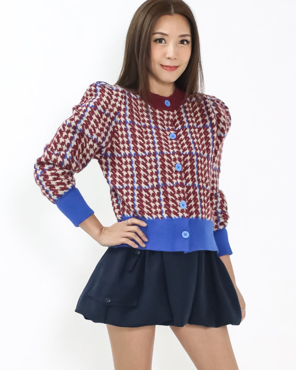 burgundy & ivory checkers w/ blue trim knitted cardigan