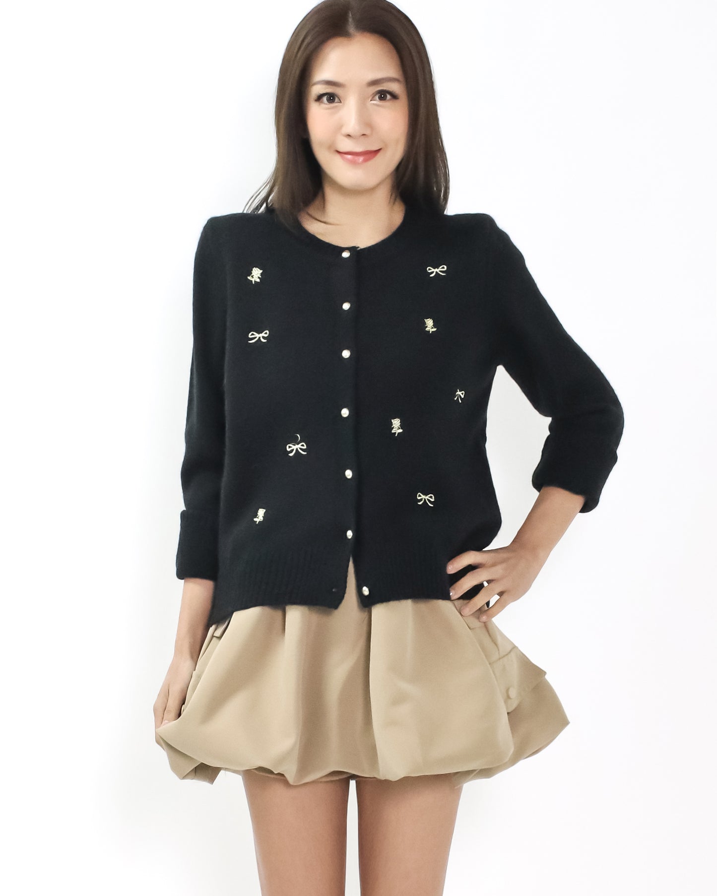 black w/ gold stitched knitted cardigan