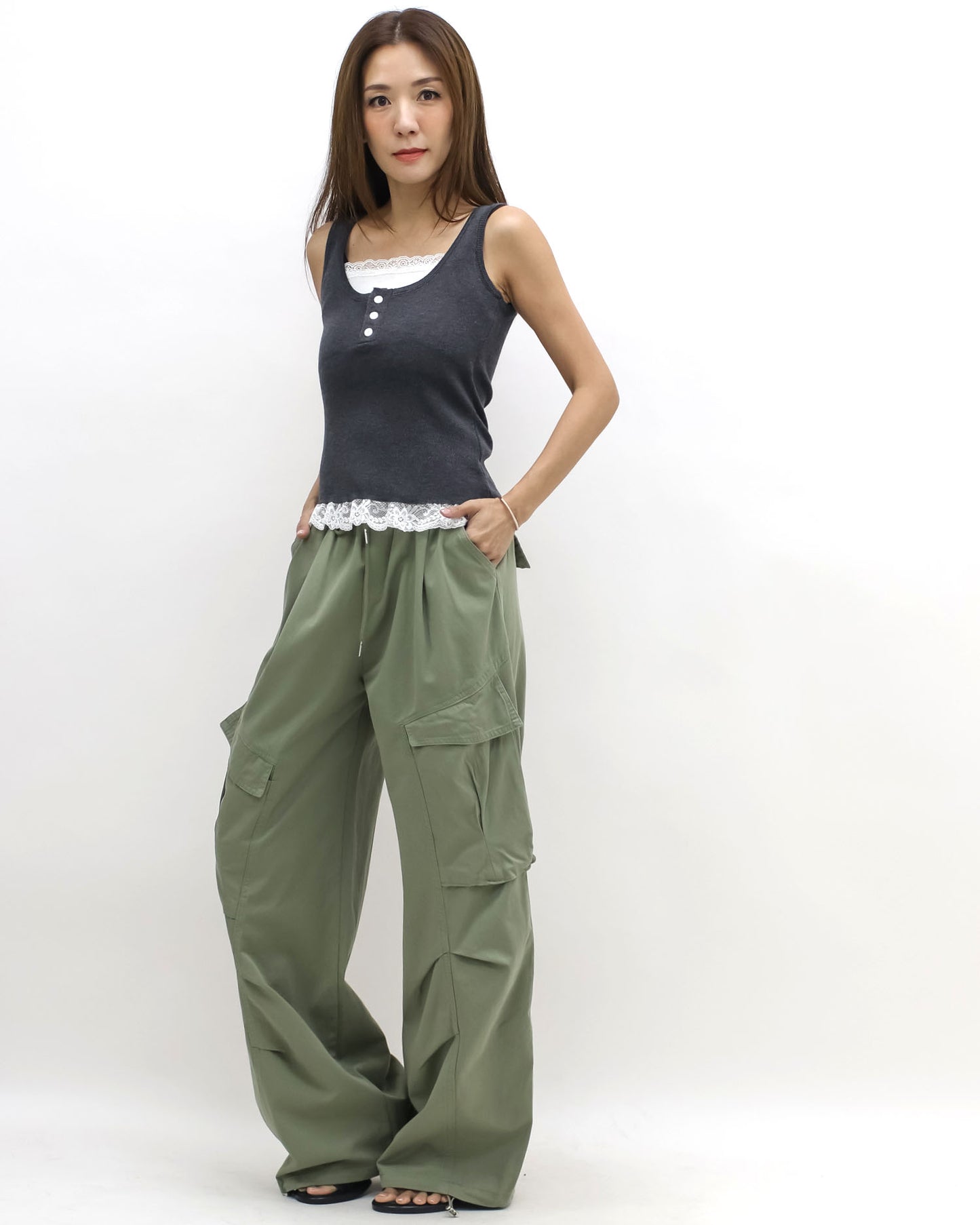 green ruched pockets cargo pants