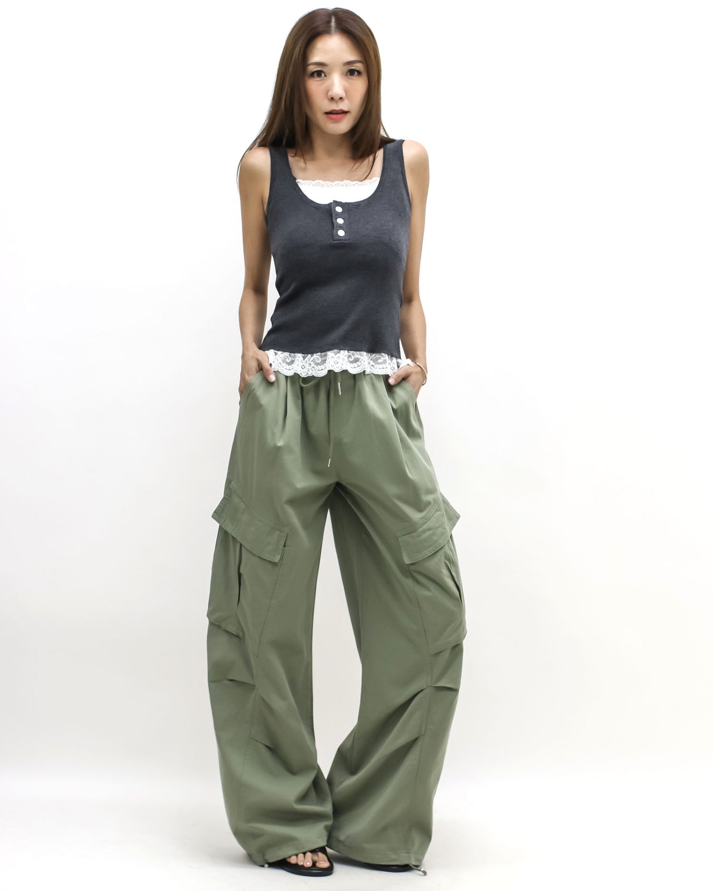 green ruched pockets cargo pants
