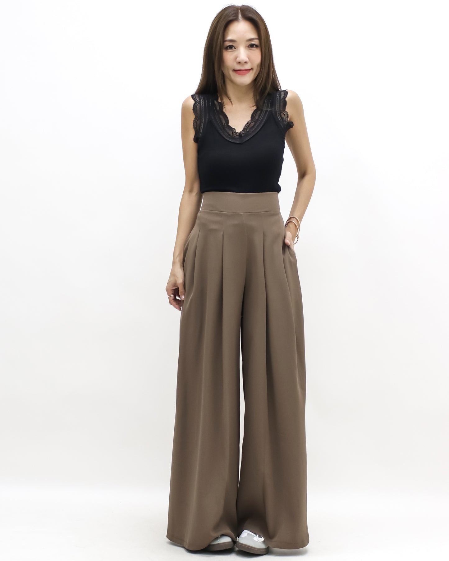 brown pleats front wide legs pants