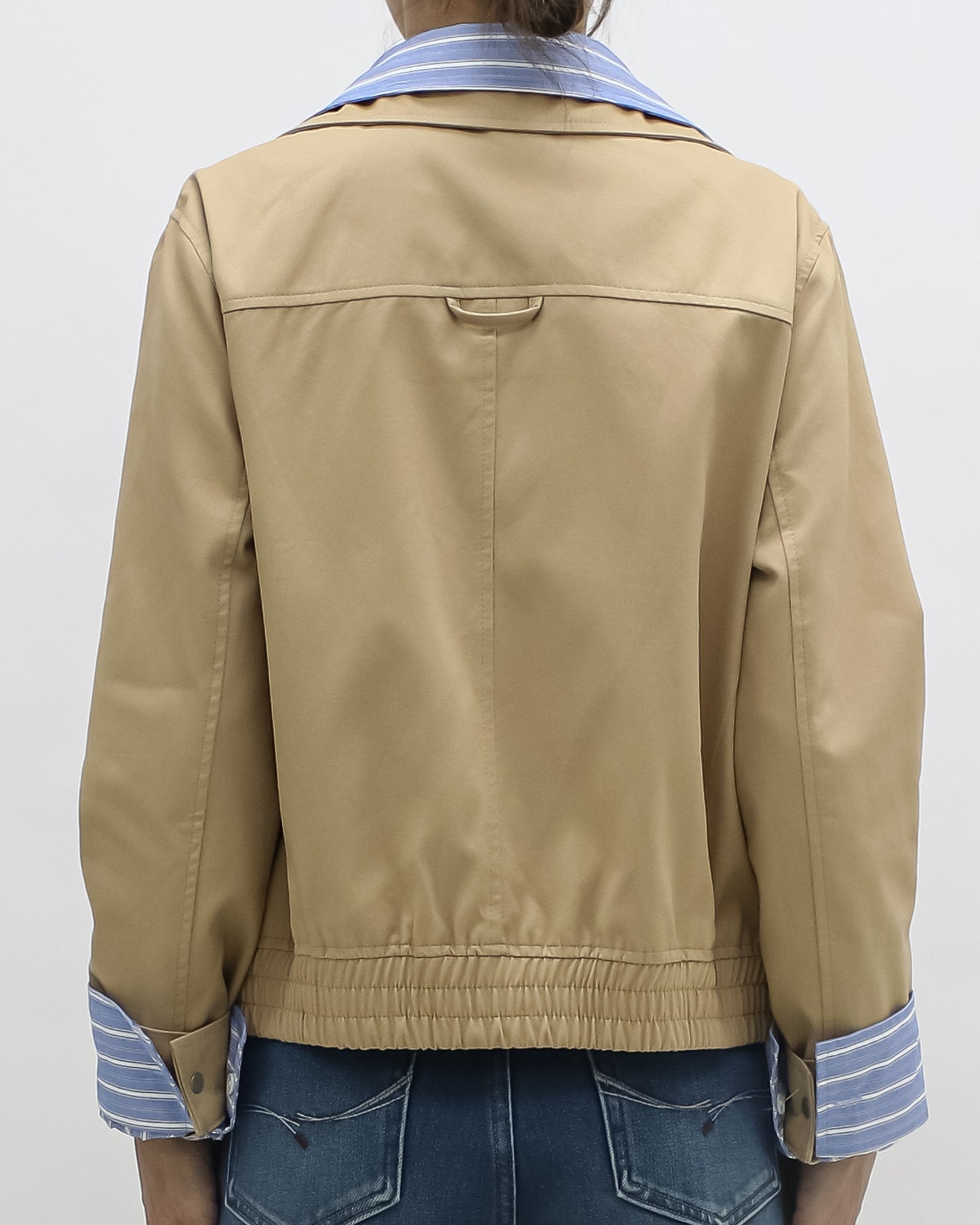 beige w/ blue stripes shirt contrast jacket