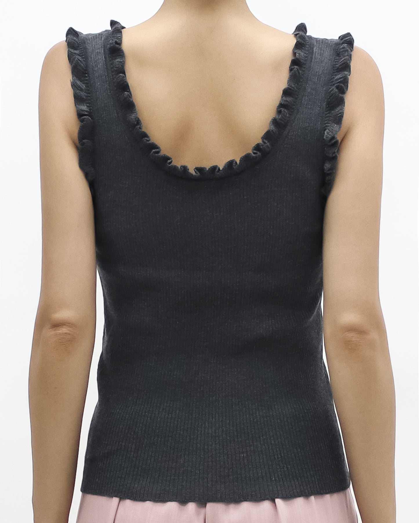 grey ruffles hem knitted vest