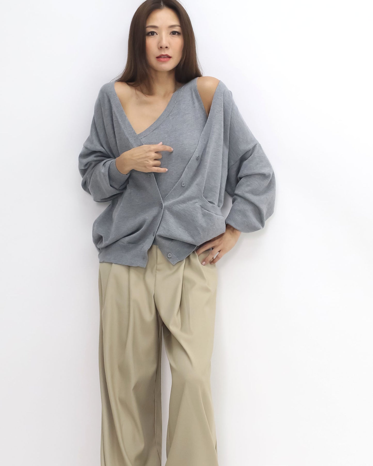 grey one shoulder knitted vest w/ cardigan set