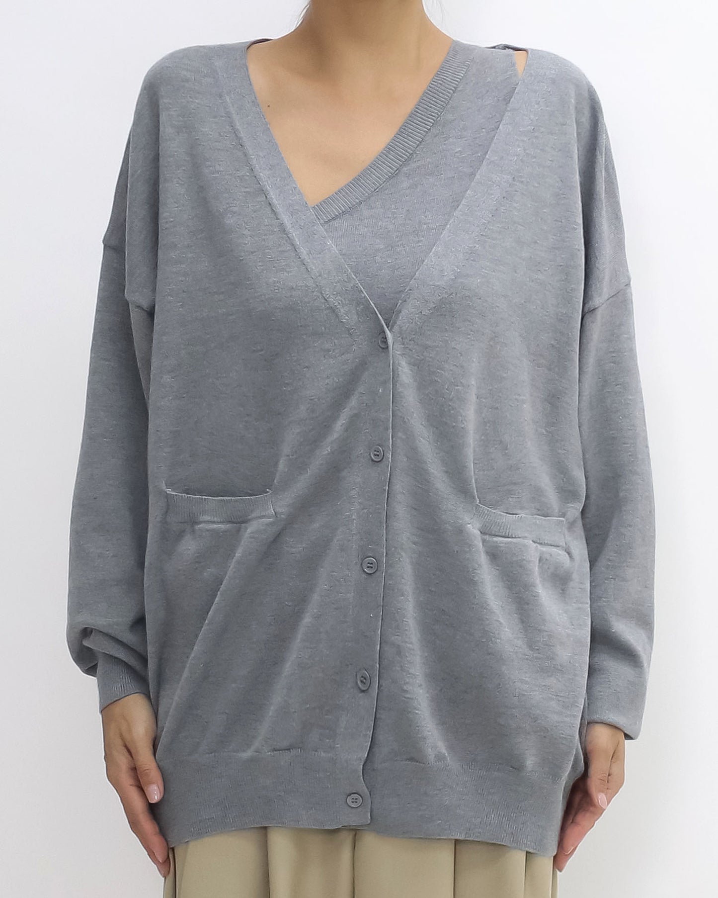 grey one shoulder knitted vest w/ cardigan set