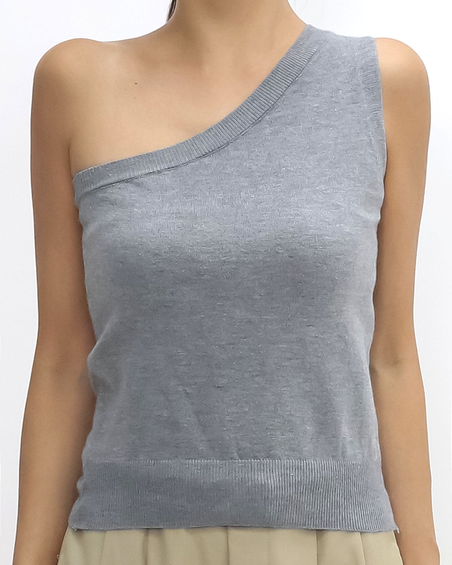 grey one shoulder knitted vest w/ cardigan set