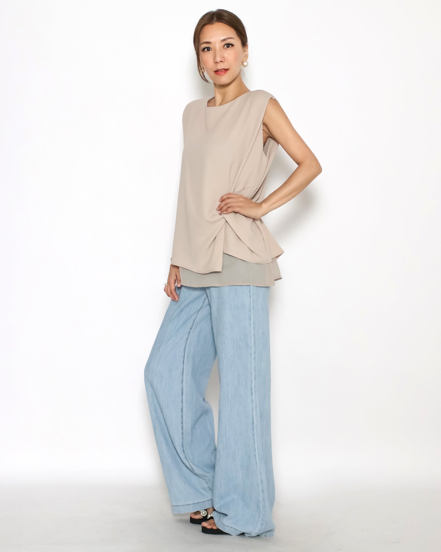beige mesh layer chiffon vest