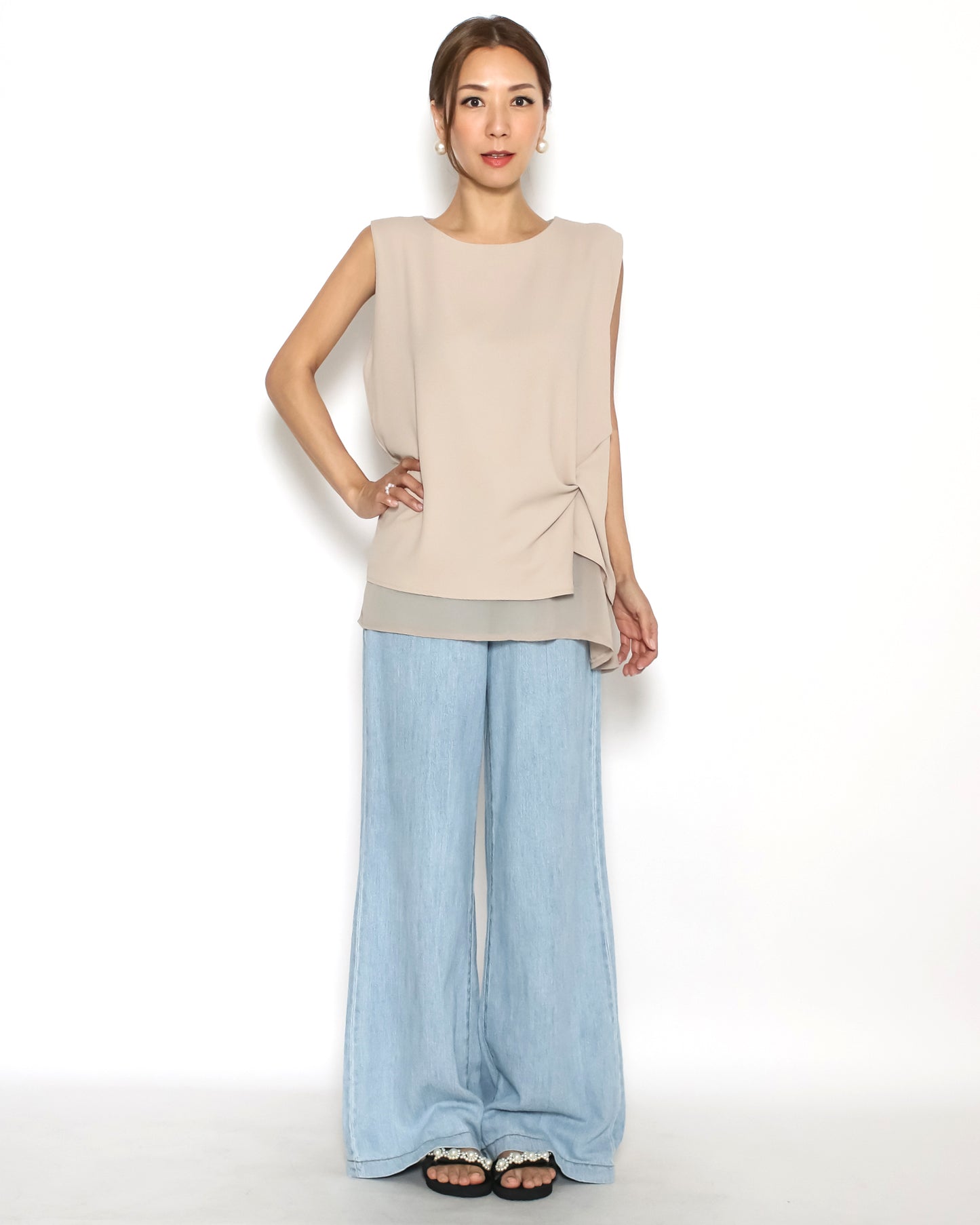 light blue denim pockets front straight leg jeans