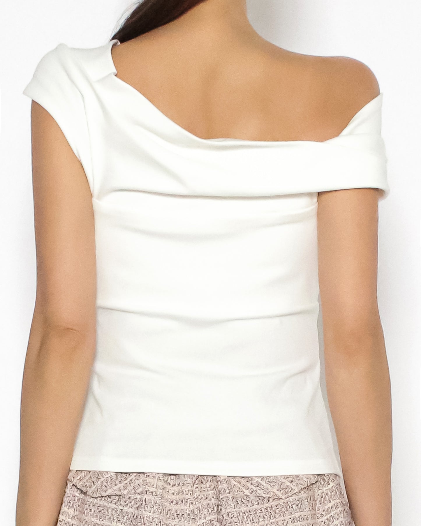 ivory pleats cotton vest *pre-order*