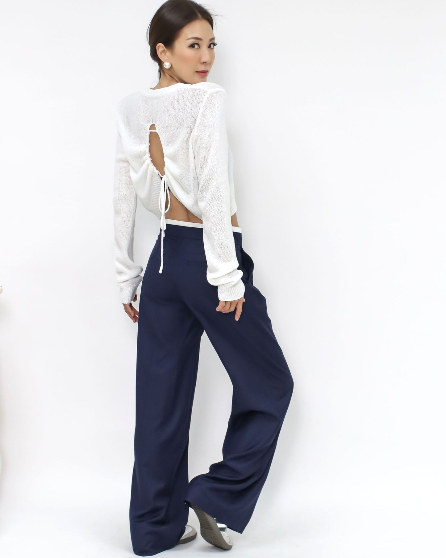 navy w/ ivory trim straight leg pants