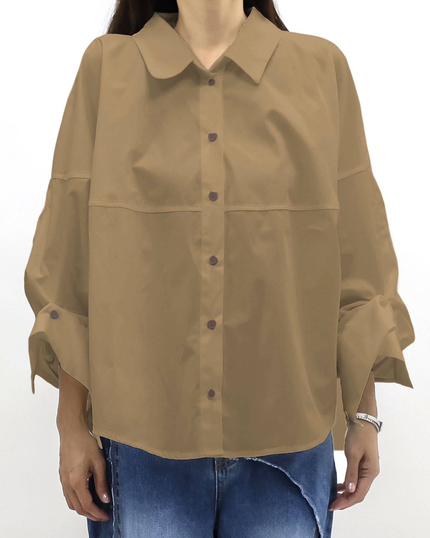 brown button sleeves shirt