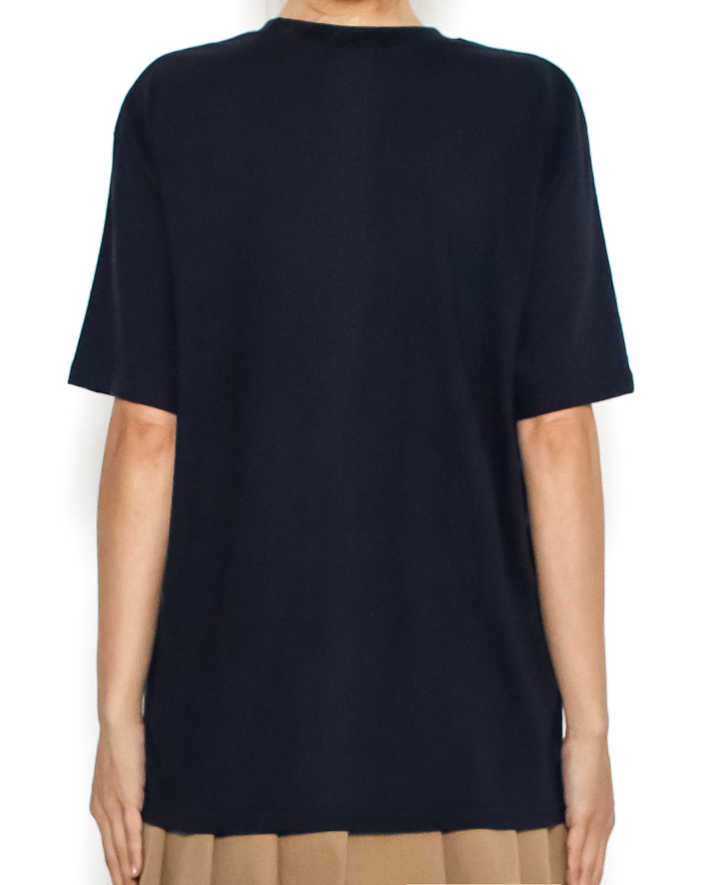 navy w/ yellow embroidered flower tee