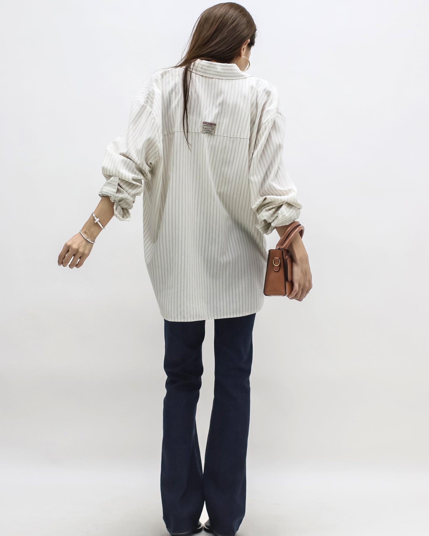 ivory w/ beige stripes label back shirt