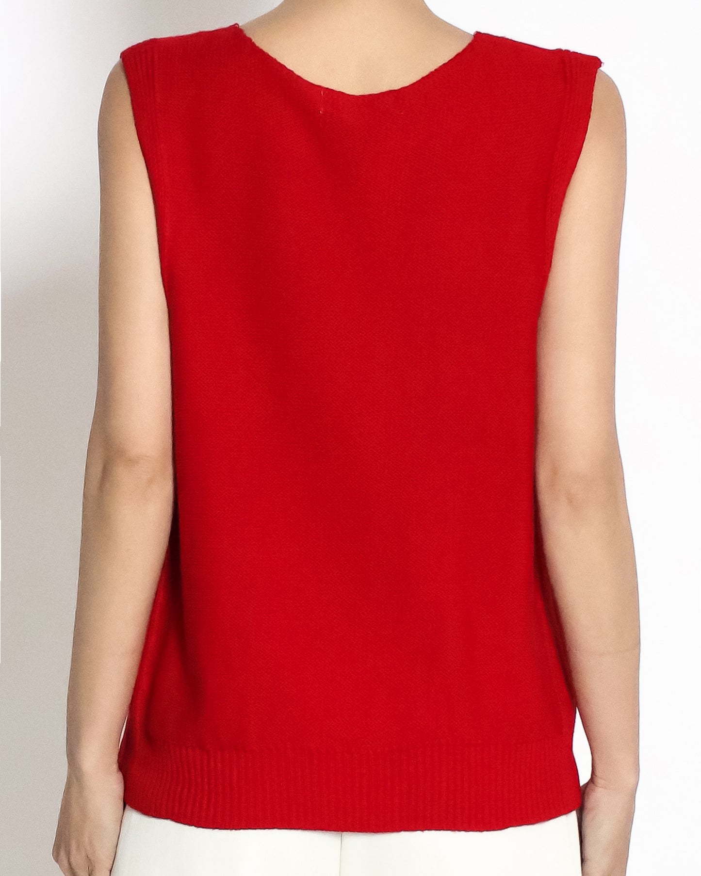 red V neck basic knitted vest *pre-order*