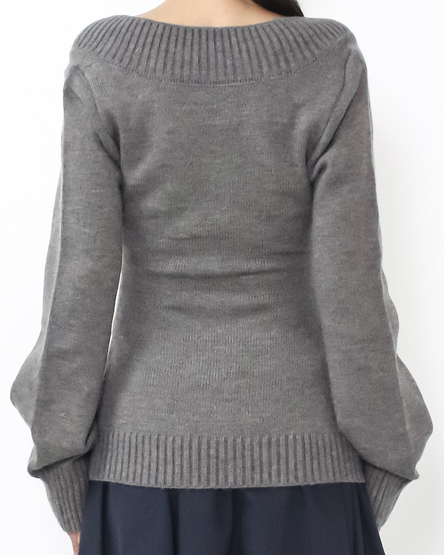 grey structure sleeves curve waist knitted top