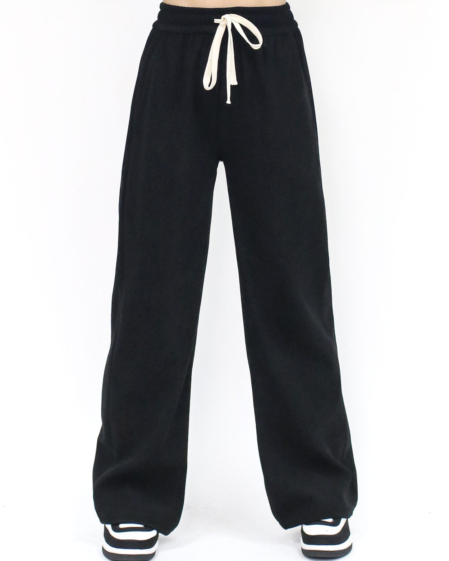 black corduroy straight legs pants