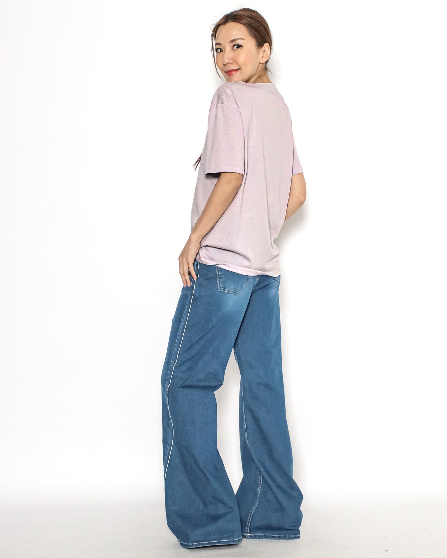 lilac u neck basic tee *pre-order*