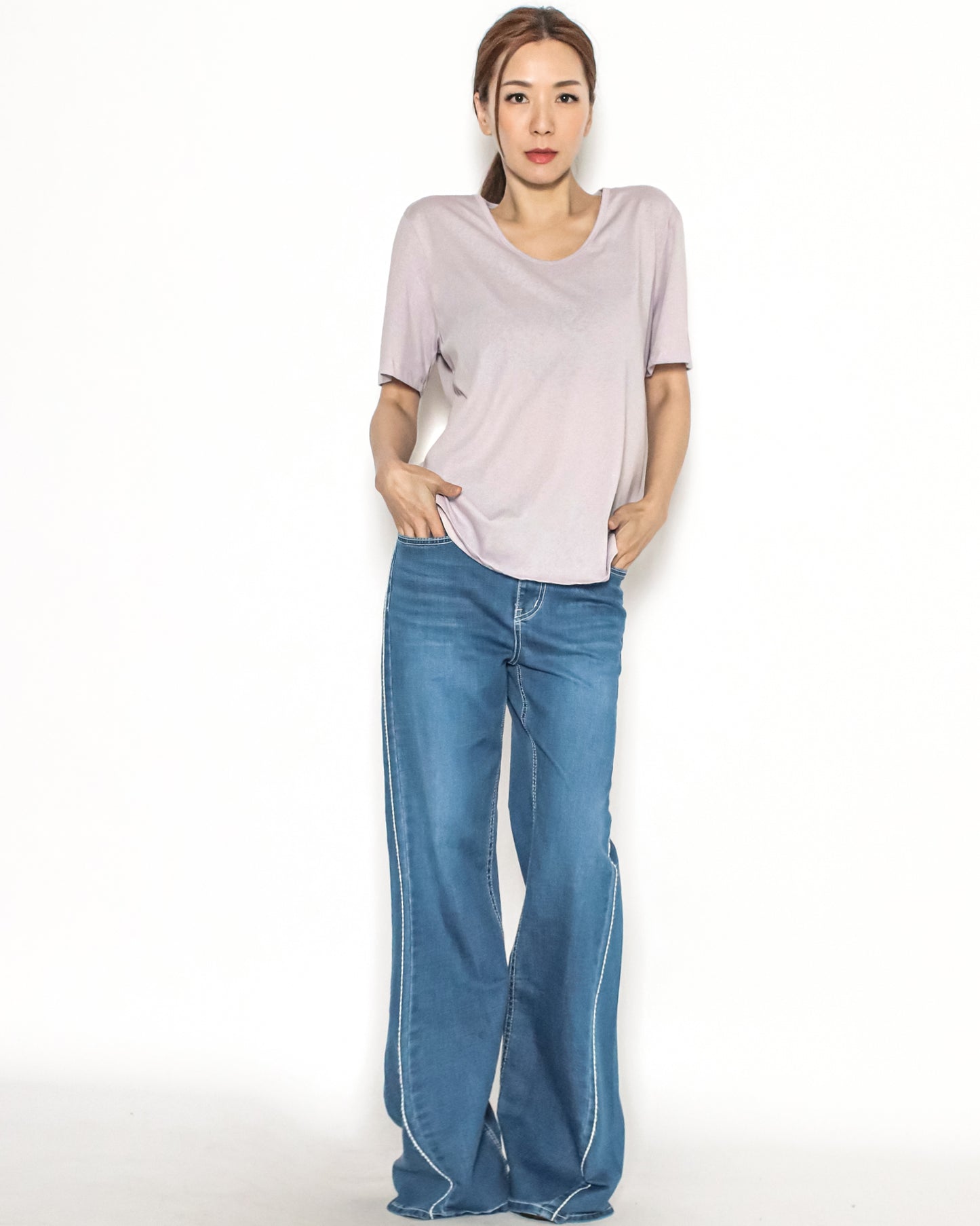 lilac u neck basic tee *pre-order*