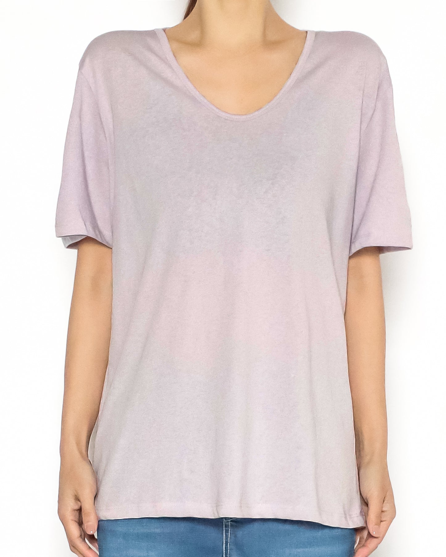 lilac u neck basic tee *pre-order*