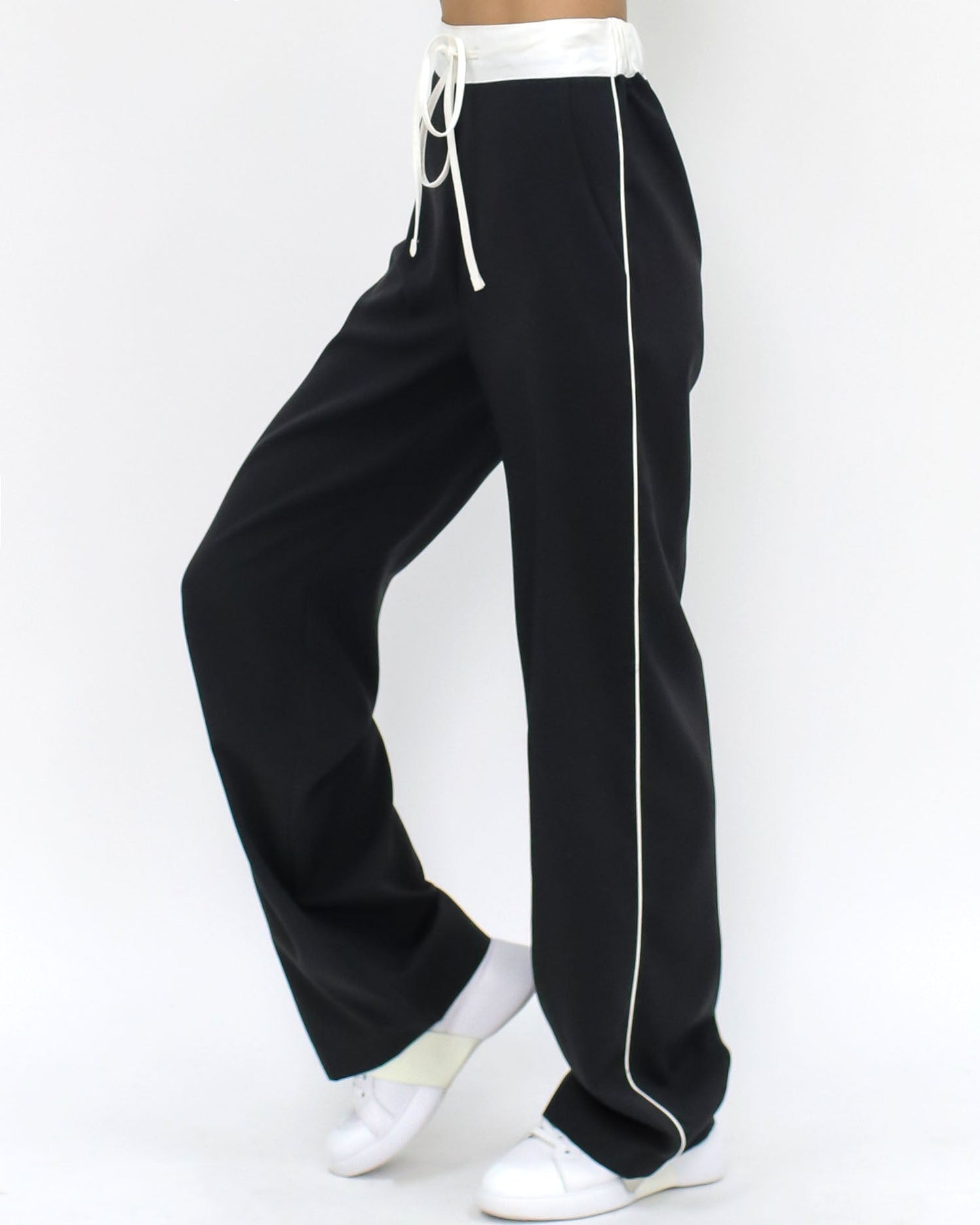 black w/ ivory stripe & waist band straight pants