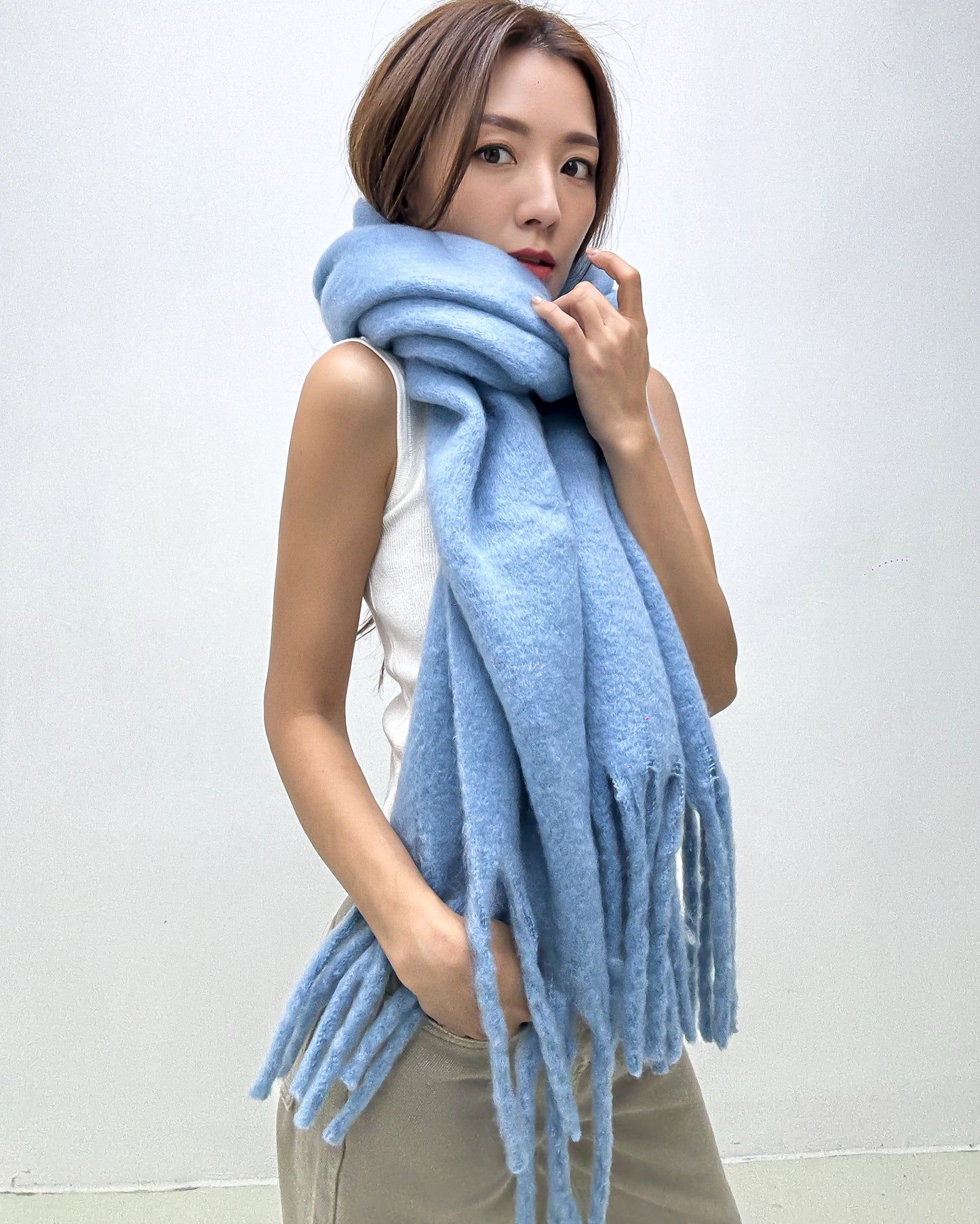 ice blue wool blended tassels scarf *pre-order*
