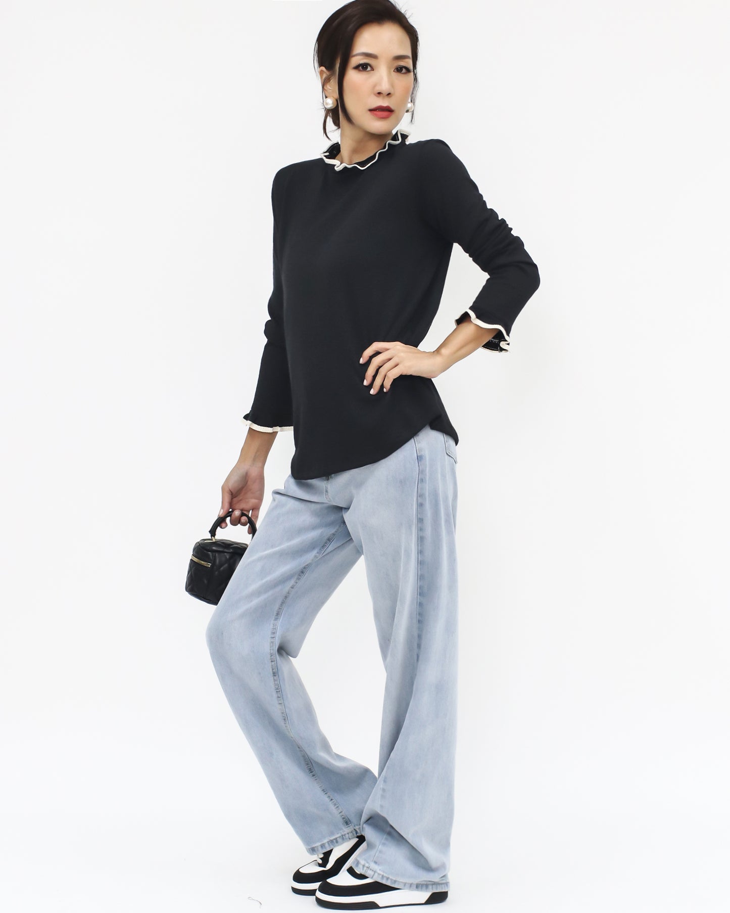 light blue denim straight legs jeans *pre-order*