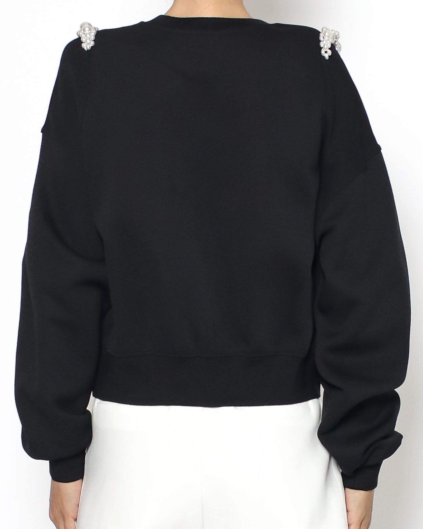 black pearls shoulders sweatshirt