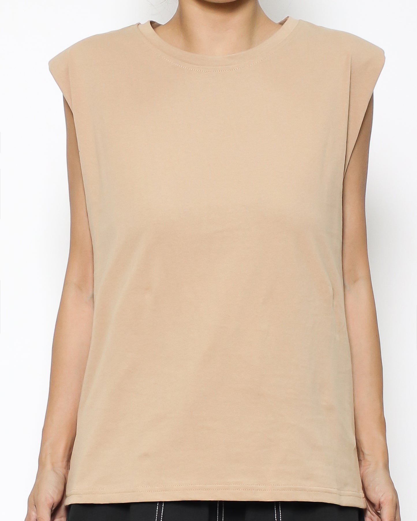 camel shoulder pads tee *pre-order*