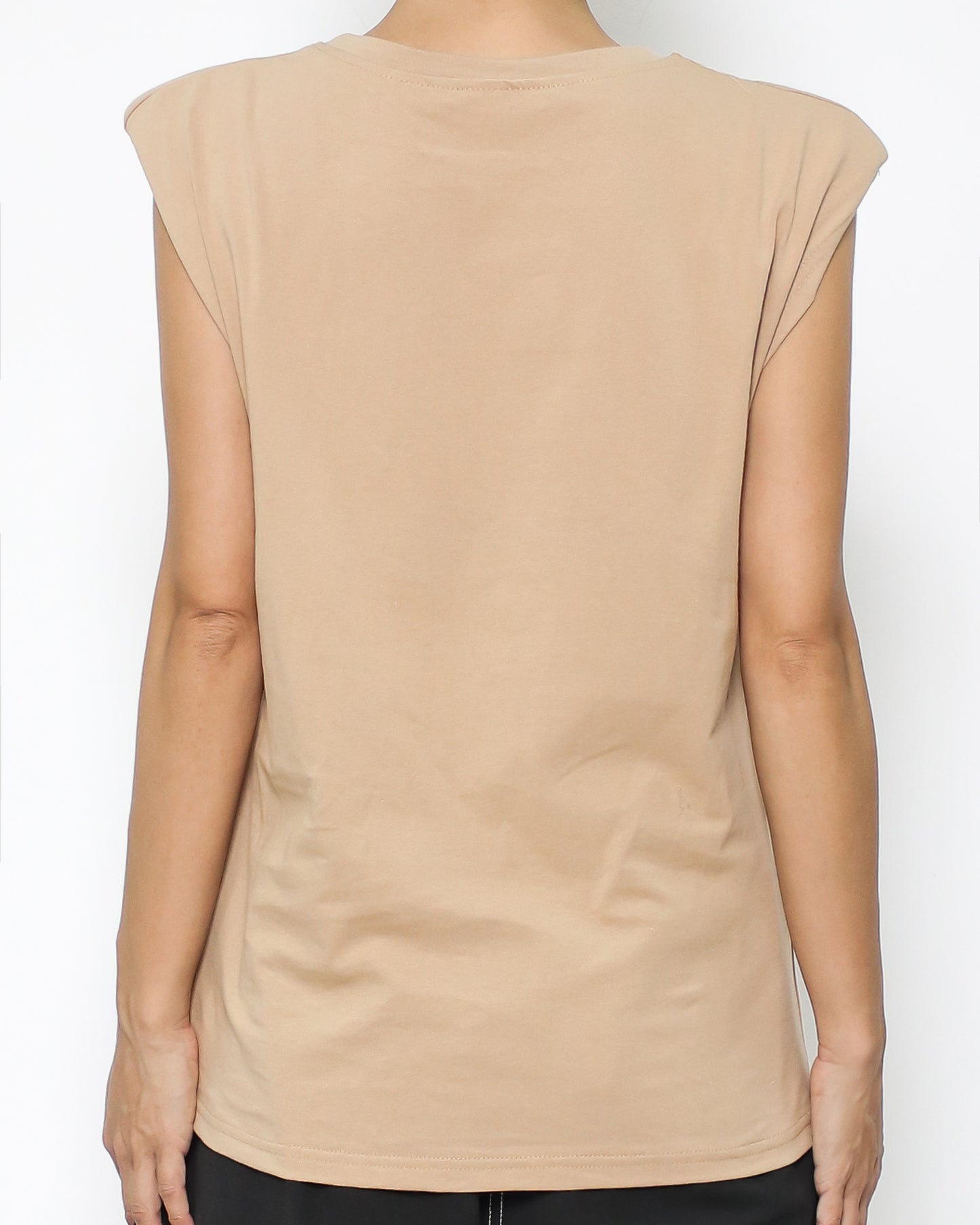 camel shoulder pads tee *pre-order*