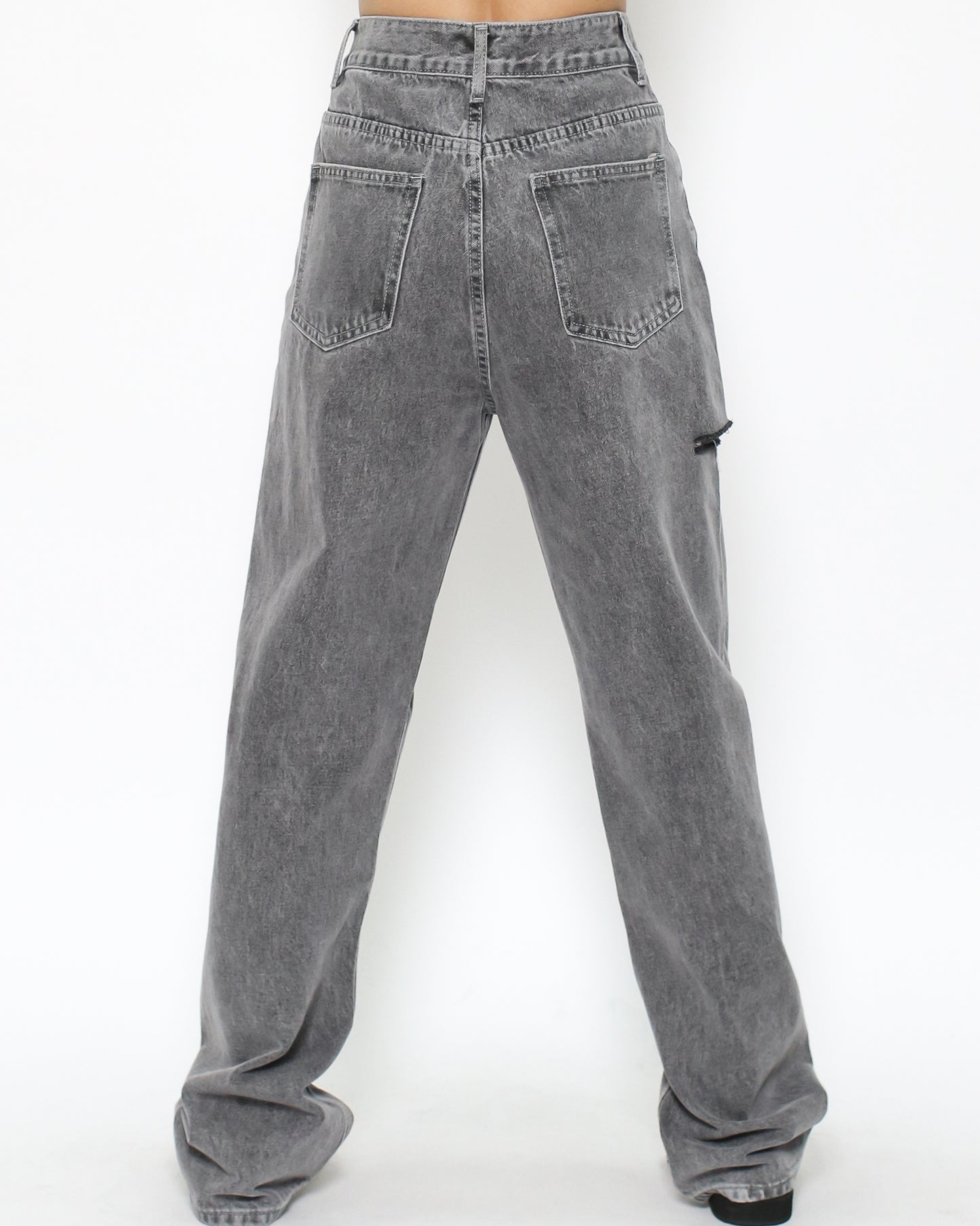 grey ripped straight legs jeans *pre-order*