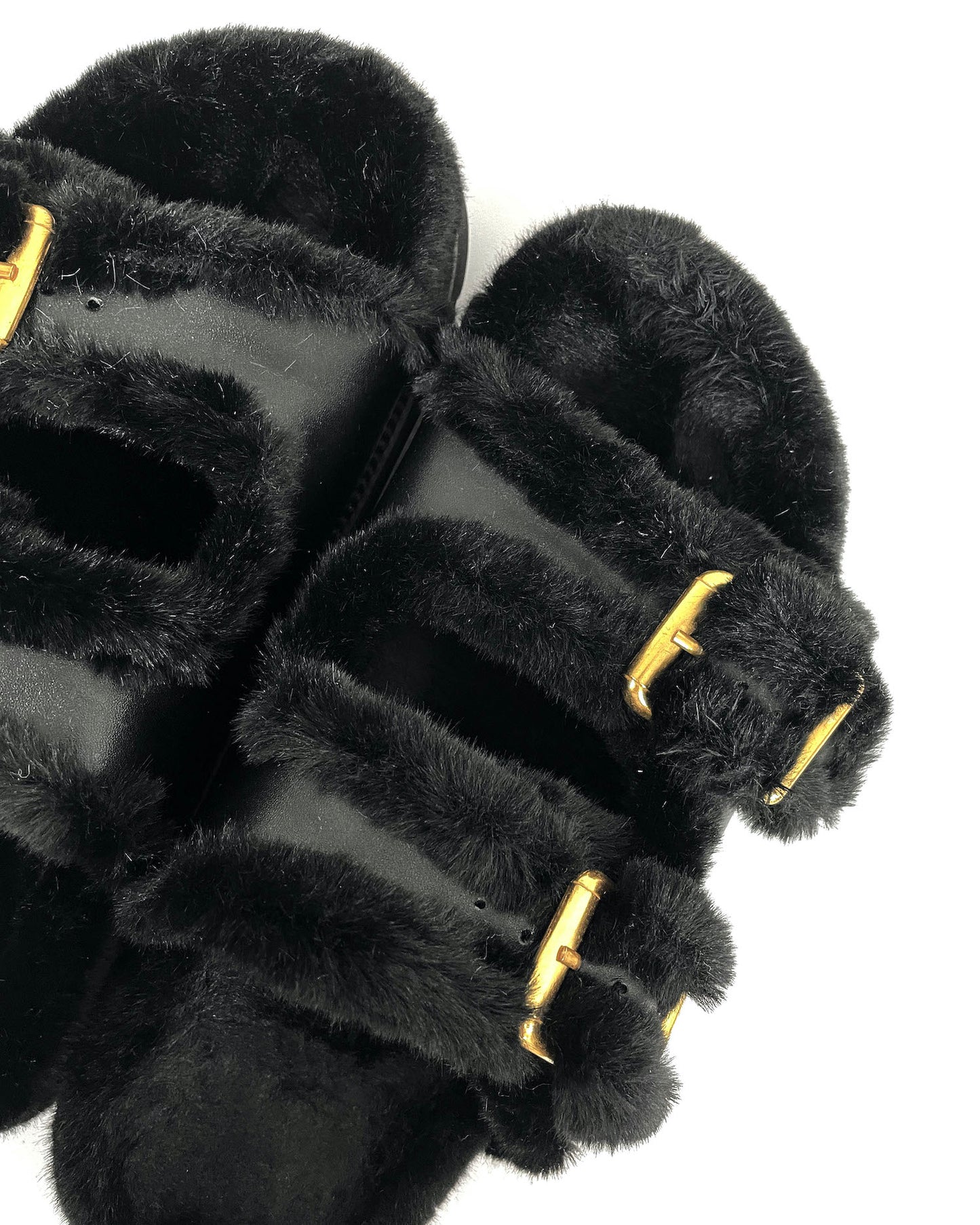 black leather furry slippers -36