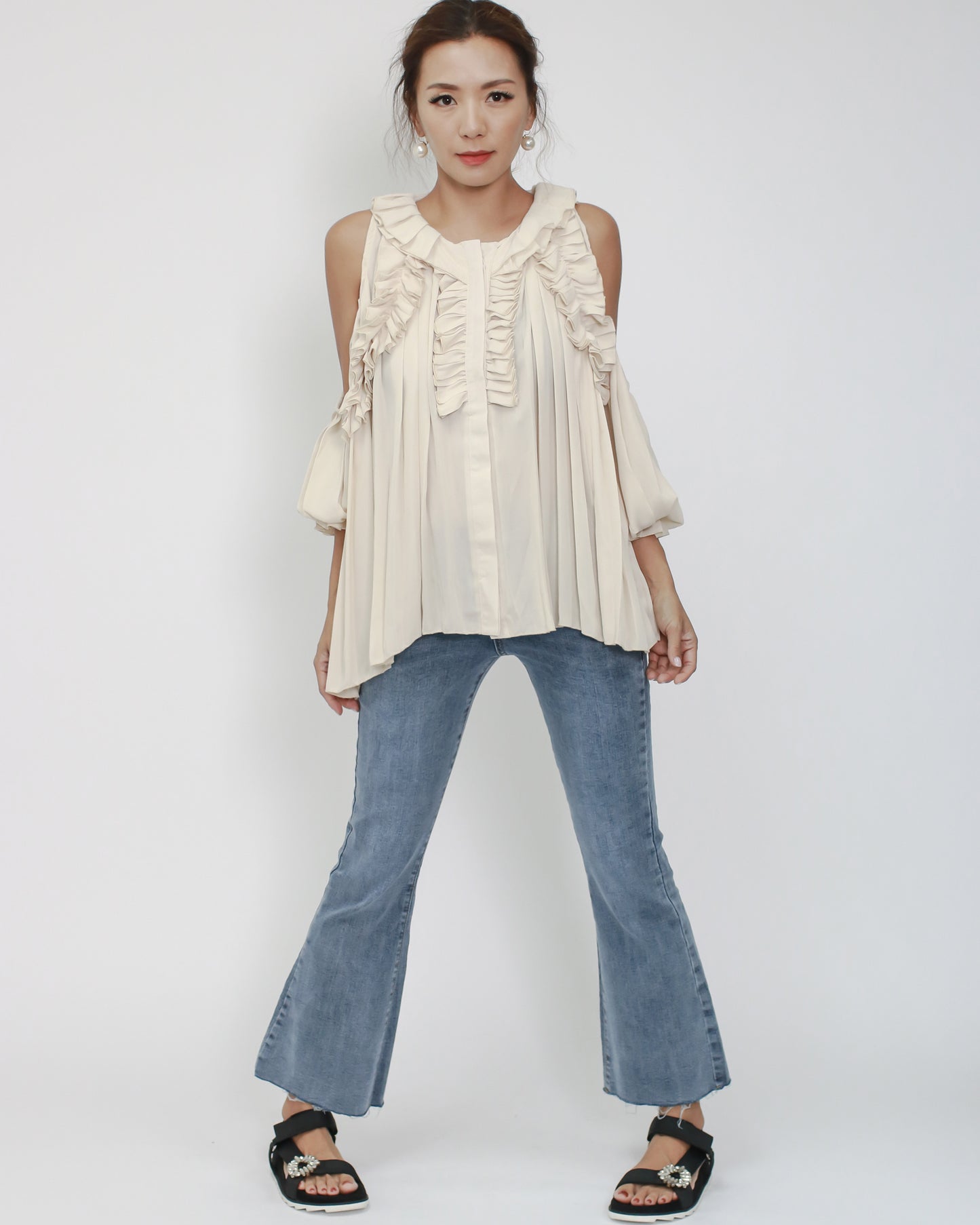 denim cropped flare jeans *pre-order*