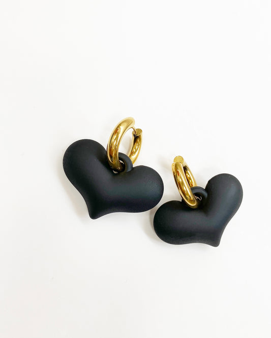 black hearts earrings *pre-order*