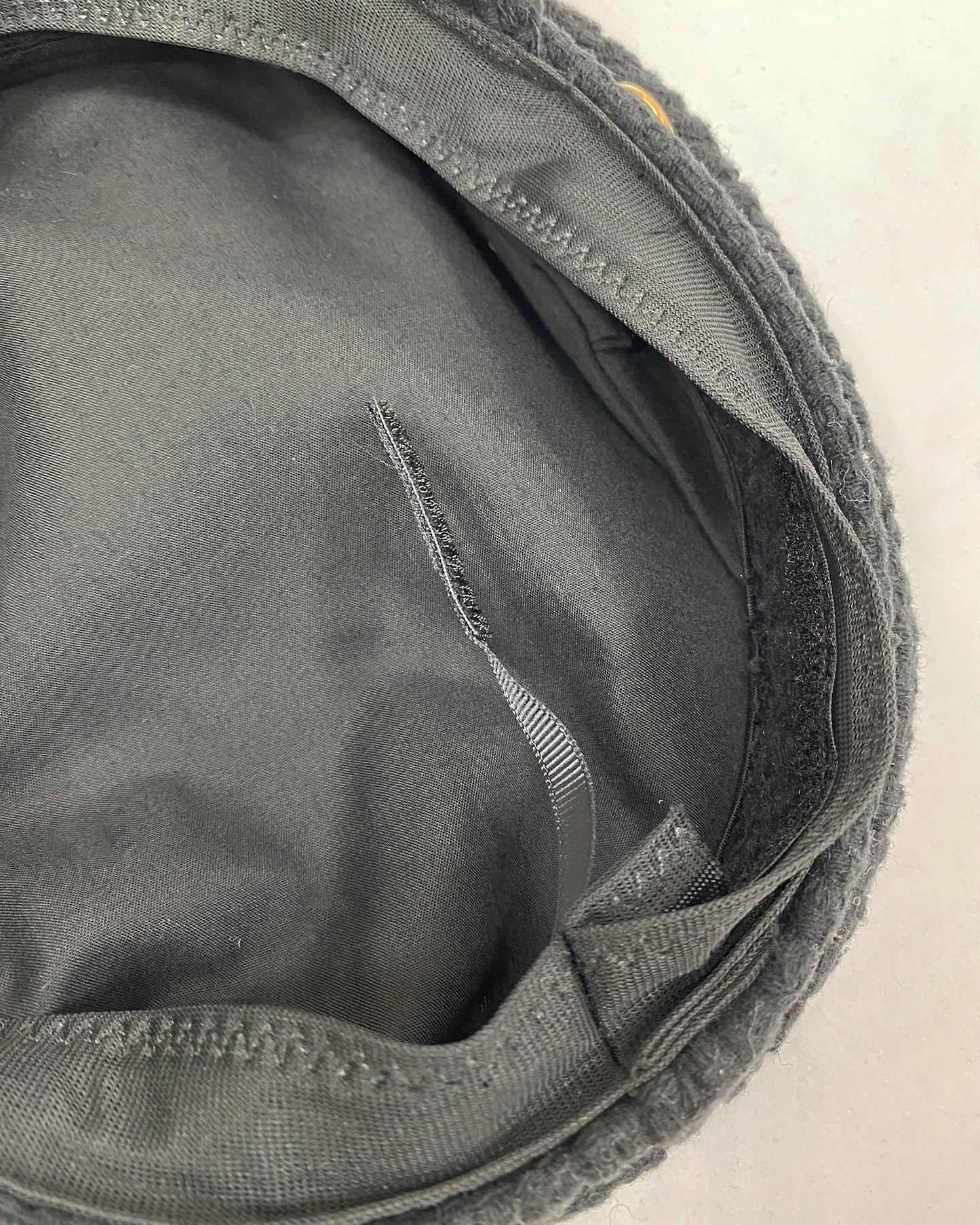 black tweed chain boy cap *pre-order*