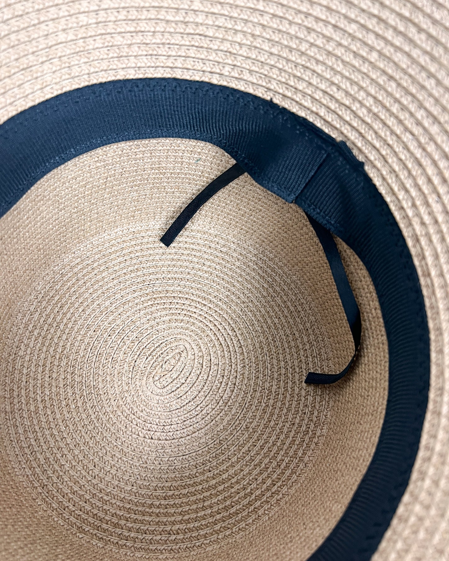 beige straw printed ribbon w/ green trim bucket hat *pre-order*