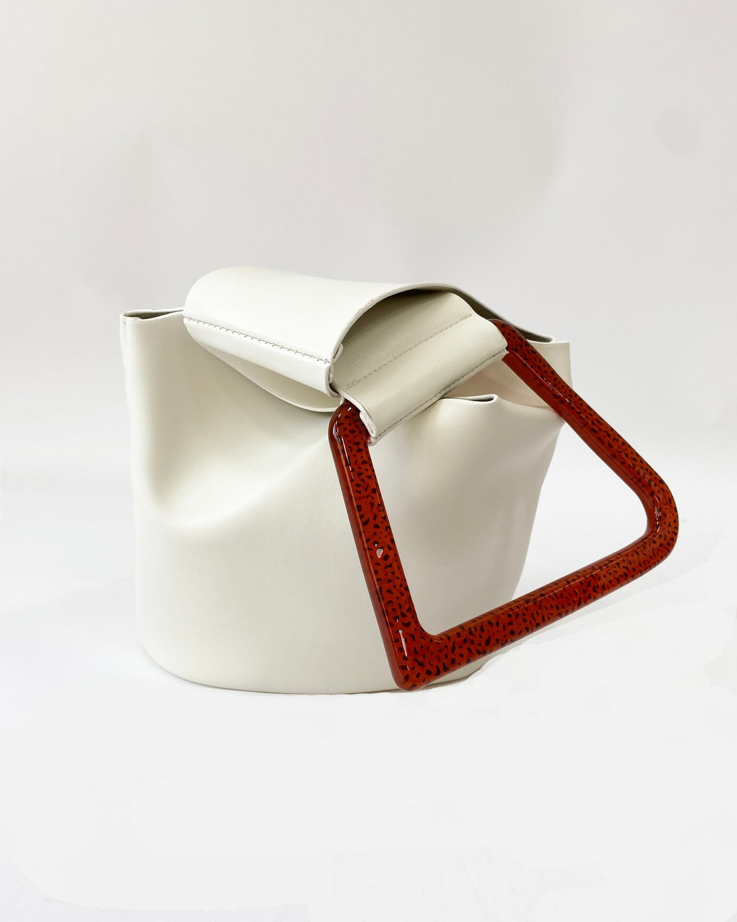 ivory PU leather with leopard plastic handle bag *pre-order*