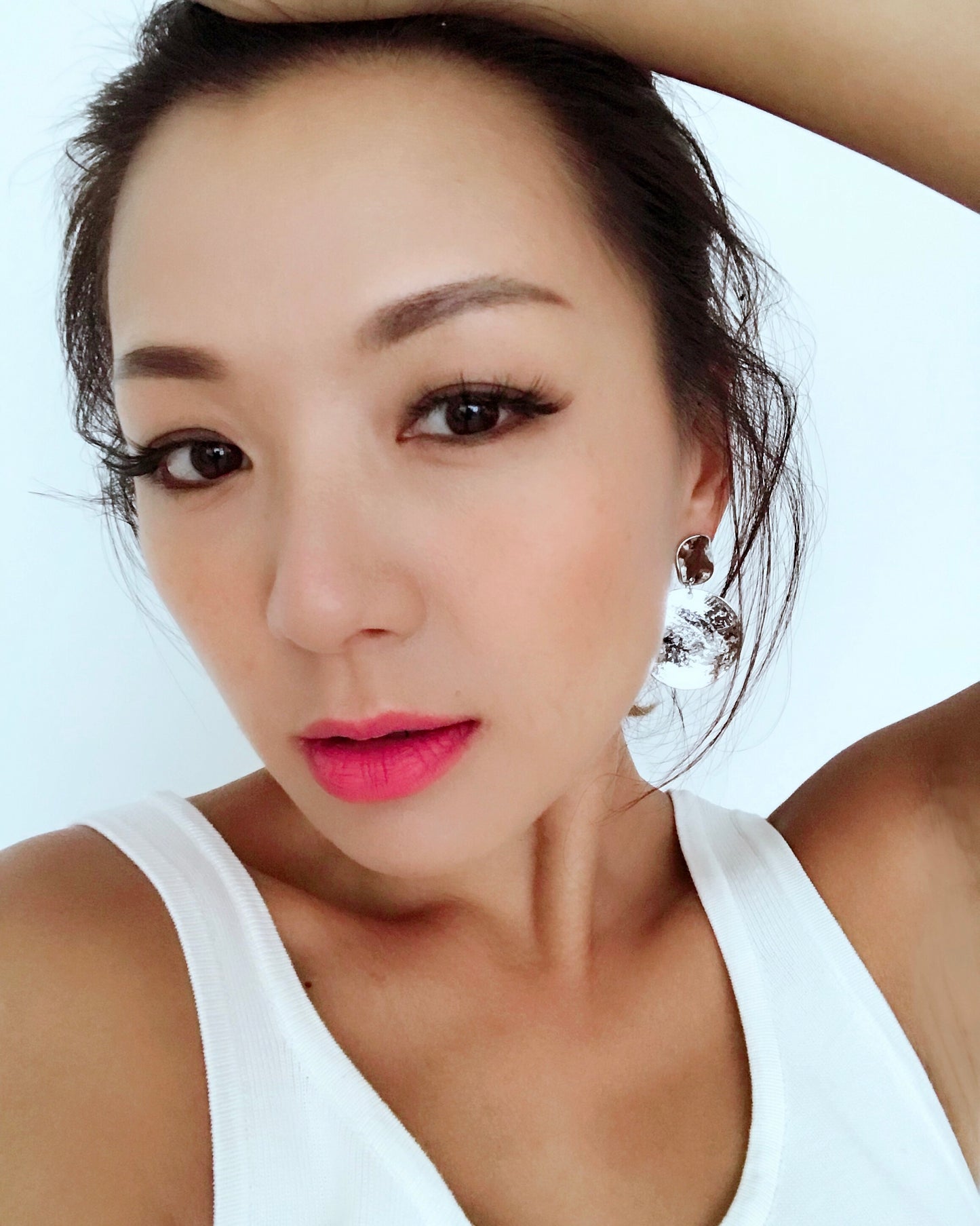 silver round earrings