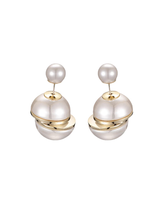 asymmetric pearls earrings *pre-order*