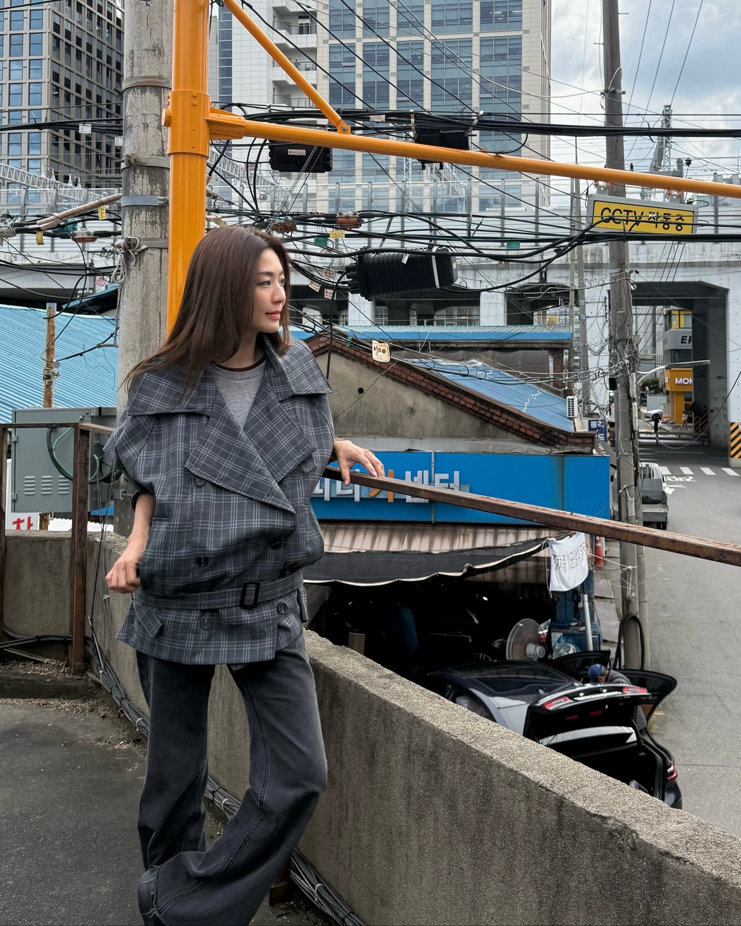 grey checkers trench jacket with belt *pre-order*