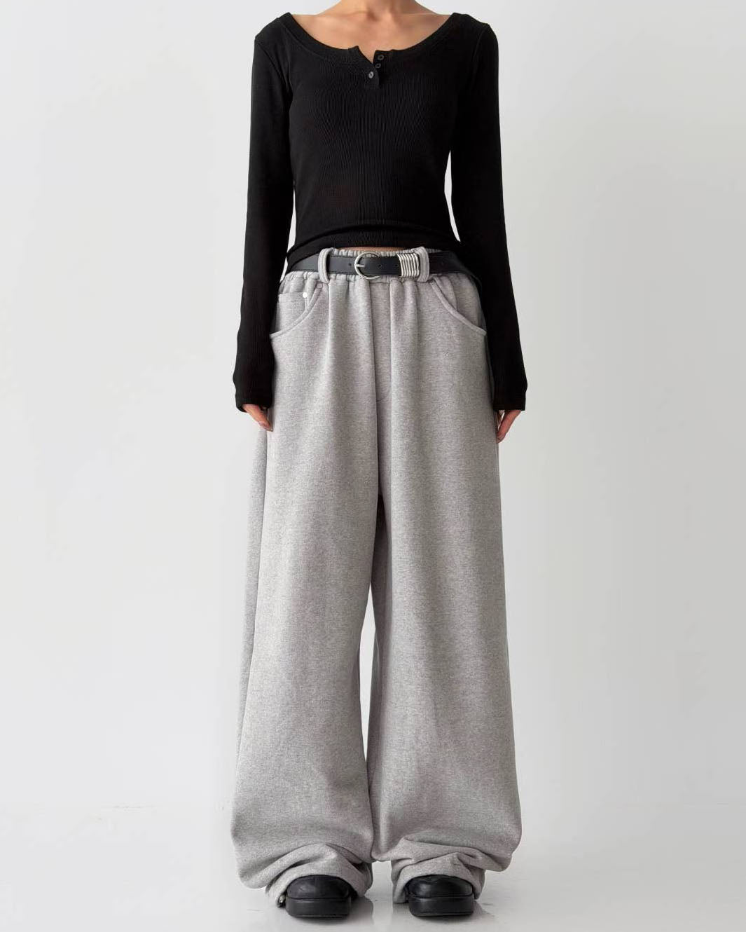 grey fleece sweat pants *pre-order*