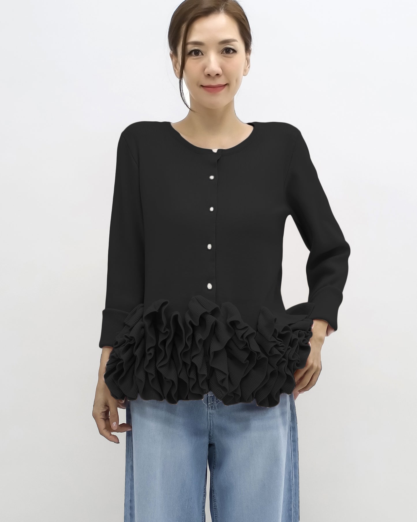 black ruffles hem knitted top *pre-order*